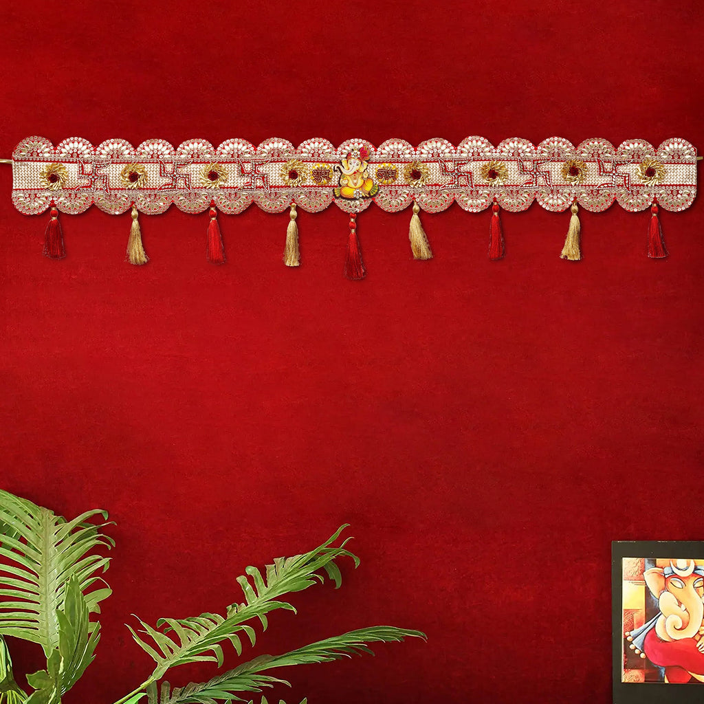 Toran de porte traditionnel fait main orné d'un svastika rouge et de Ganesh pour la décoration de Diwali | Article cadeau de Diwali (43 pouces)