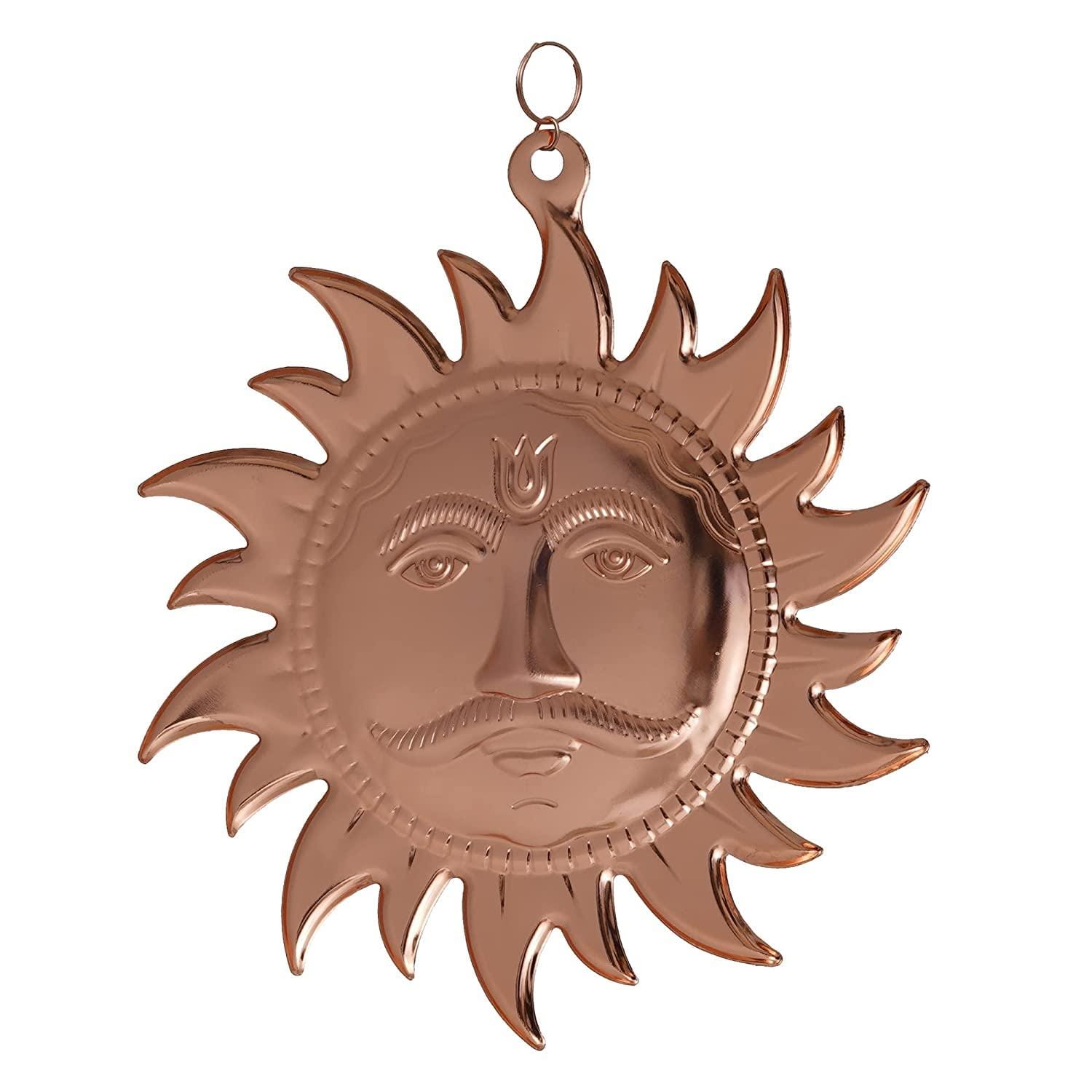 Yantra Surya Narayan premium en cuivre / Visage de Surya en cuivre / Visage de Surya Bhagwan / Surya Narayan Bhagwan / Visage de Surya Vastu / Visage de Soleil Vaastu à suspendre (Taille: 9,5 pouces, Couleur: Marron, Matériau: Cuivre)