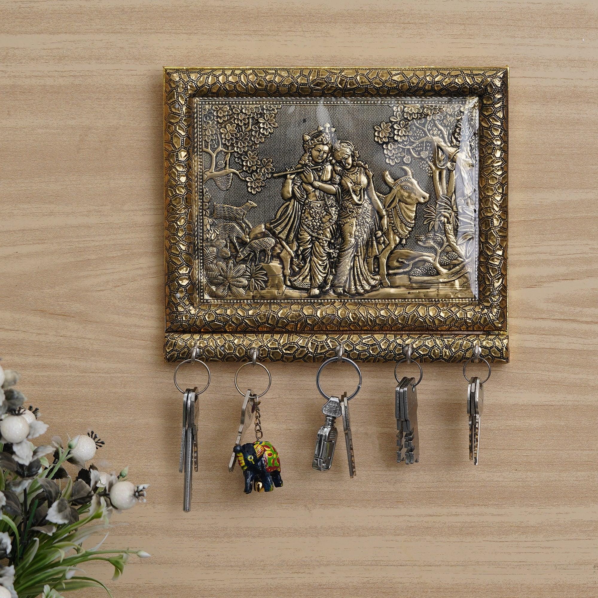 Support mural pour clés Radha Krishna avec vache en bois, fabriqué à la main, idéal pour la maison et le bureau (doré, 5 crochets)